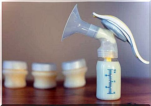 Use your breast pump alternately with breastfeeding