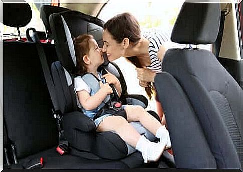 Child seats: regulations and guidelines