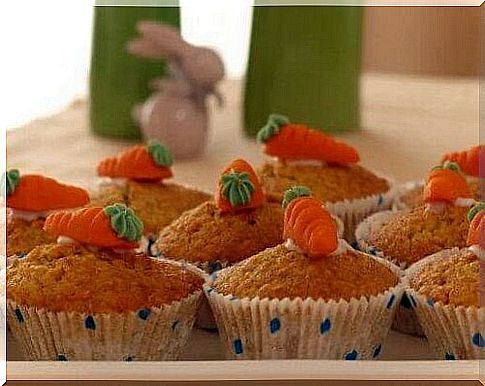 Carrot muffins is a popular recipe made with carrots