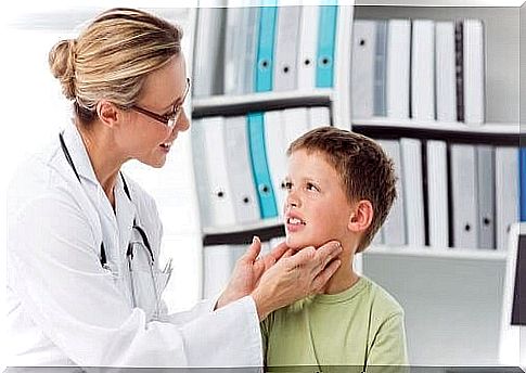 Goiter - boy at the pediatrician