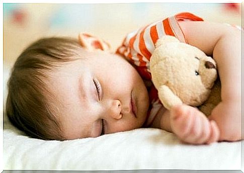 How much should a child sleep - sleeping boy