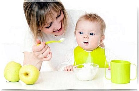 This is how you can help your baby try new foods