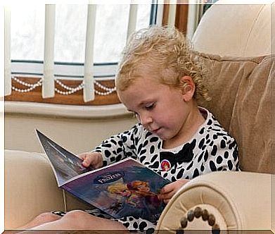 Reading child also has other responsibilities