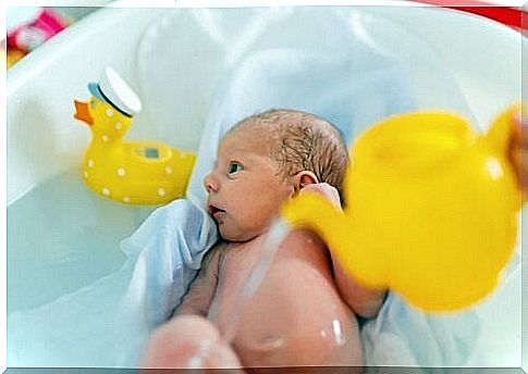 Bathing for too long negatively affects the skin of newborns